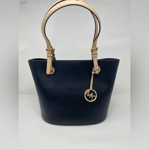 Michael Kors Black Purse - Medium Jet Set Travel Tote